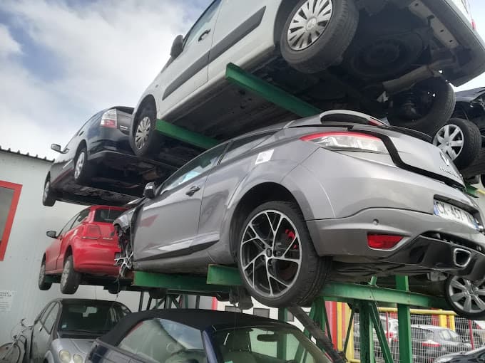Auto Casse Thiebault à ROSIERES-PRES-TROYES — Photo 3 du centre VHU agréé Aube