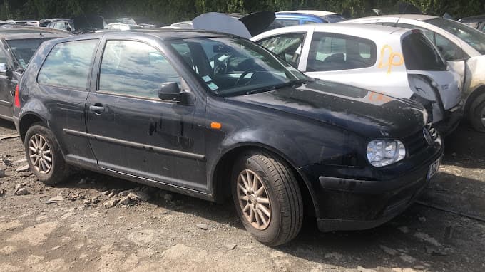 AUTO-PIÈCES 22 à LANNION — Photo 3 du centre VHU agréé Côtes-d'Armor