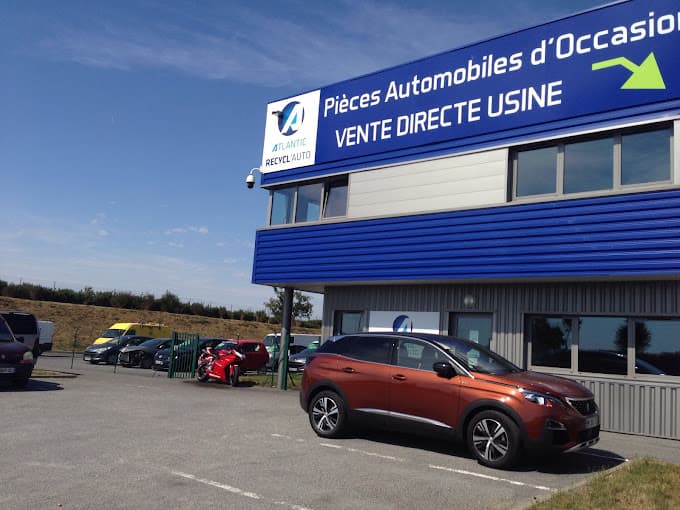 Vue extérieure du centre VHU agréé Atlantic Recycl Auto à SAINT-NICOLAS-DE-REDON (Eure-et-Loir)