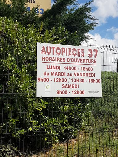 Autopieces 37 à LE BOULAY — Photo 3 du centre VHU agréé Indre-et-Loire