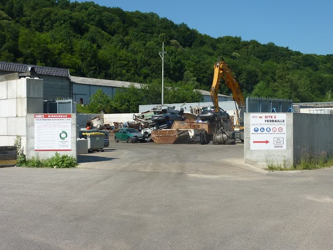 Guyonnet Récupération à SAINT-VICTOR-DE-CESSIEU — Photo 4 du centre VHU agréé Isère