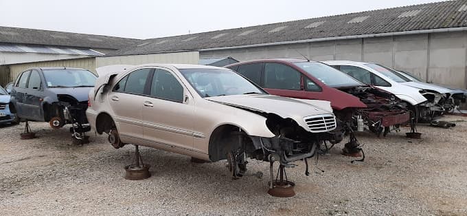 Casse Autos MEUNIER Christophe à BILLY — Photo 3 du centre VHU agréé Loir-et-Cher