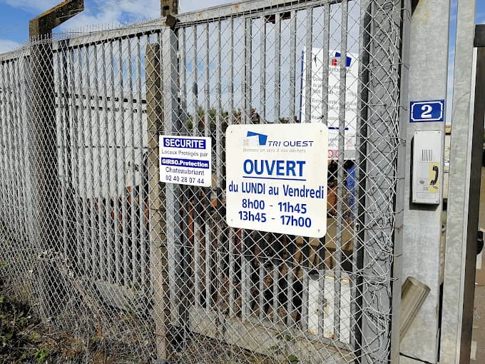 TRI OUEST BARBAZANGES à CHATEAUBRIANT — Photo 3 du centre VHU agréé Loire-Atlantique