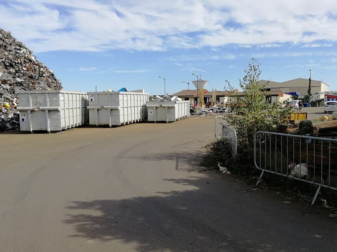 TRI OUEST BARBAZANGES à CHATEAUBRIANT — Photo 4 du centre VHU agréé Loire-Atlantique