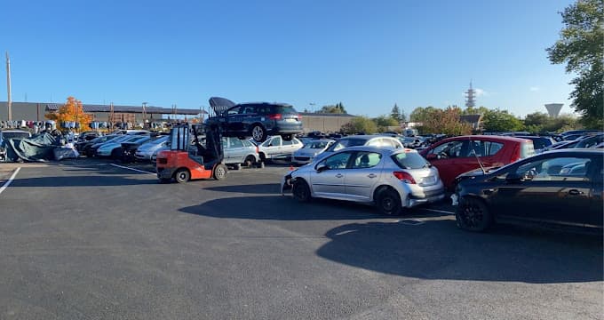 Mooky casse auto enlèvement gratuit centre V.H.U agrée à FLEURY-LES-AUBRAIS — Photo 3 du centre VHU agréé Loiret