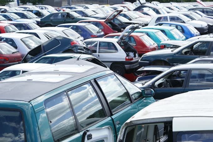 Vue extérieure du centre VHU agréé Stand Casse Auto Sarl Français Frères à ROBERT-ESPAGNE (Meuse)