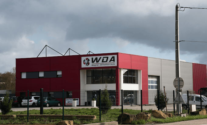 Parc de véhicules hors d'usage chez Wda, centre agréé à AMNEVILLE