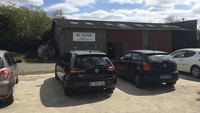 Vue extérieure du centre VHU agréé Mi AUTOS à STAINS (Seine-Maritime)