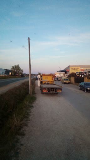 Le Nettoyeur à PIGNANS — Photo 3 du centre VHU agréé Var