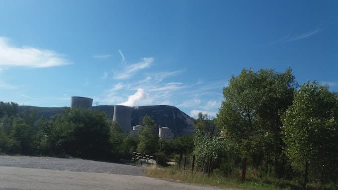 FERT RECYCLAGE Montélimar à LA COUCOURDE — Photo 3 du centre VHU agréé Vaucluse