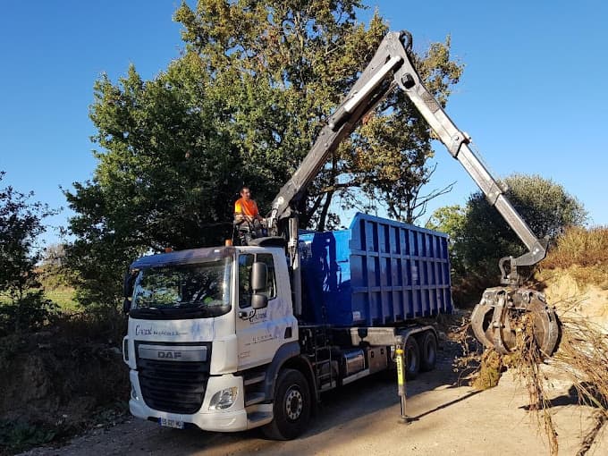 Coutand Récupération et Services à LA MEILLERAIE-TILLAY — Photo 4 du centre VHU agréé Vendée